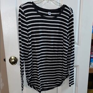 Old Navy Black and White Striped Top
